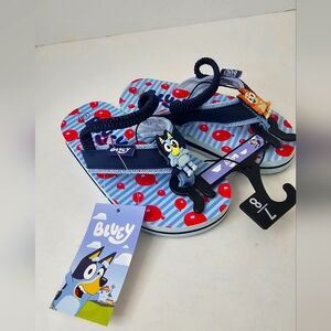 Boys Toddler 7-8 Disney Bluey Sandals